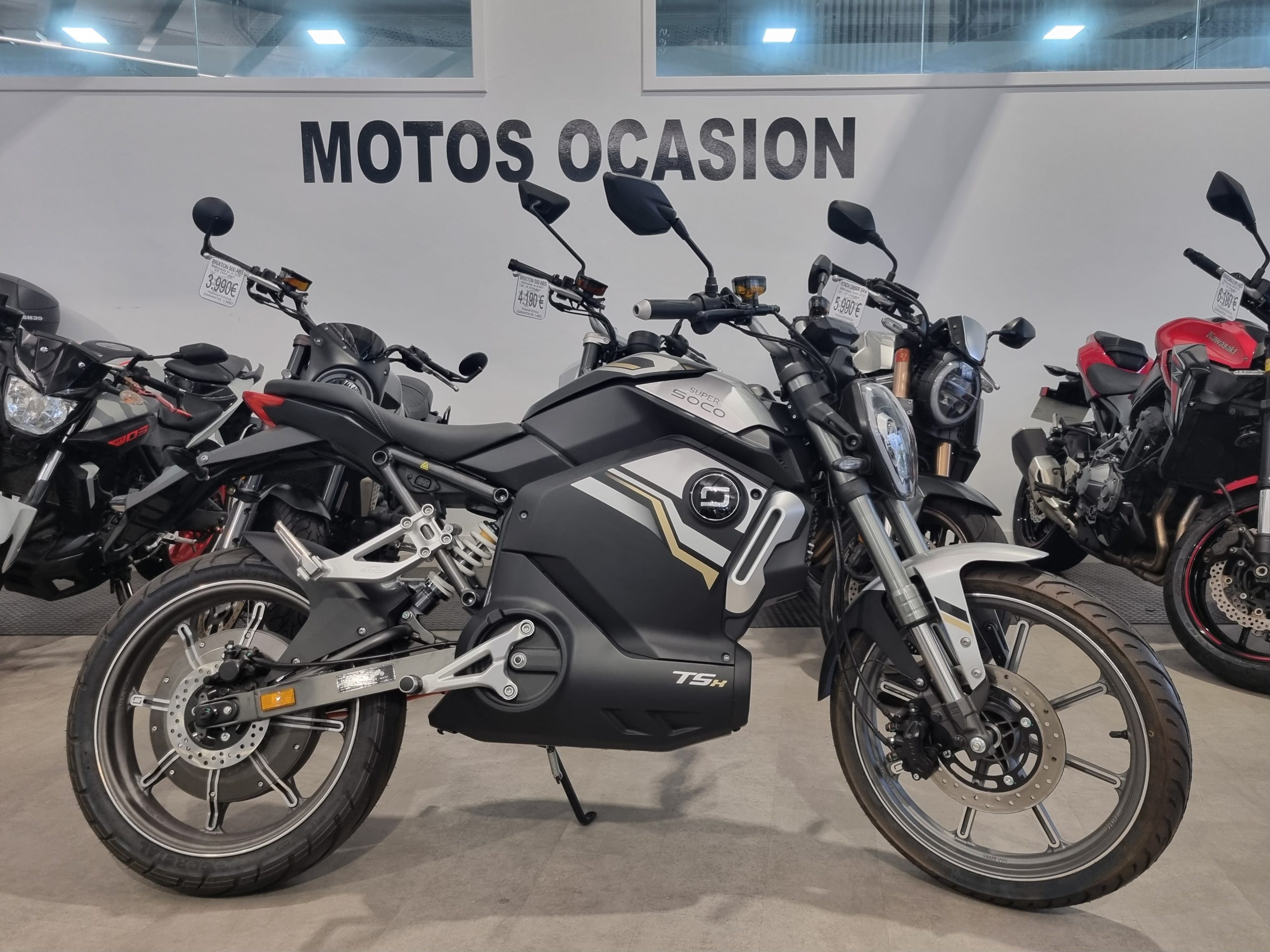 SUPER SOCO TSX  (125)